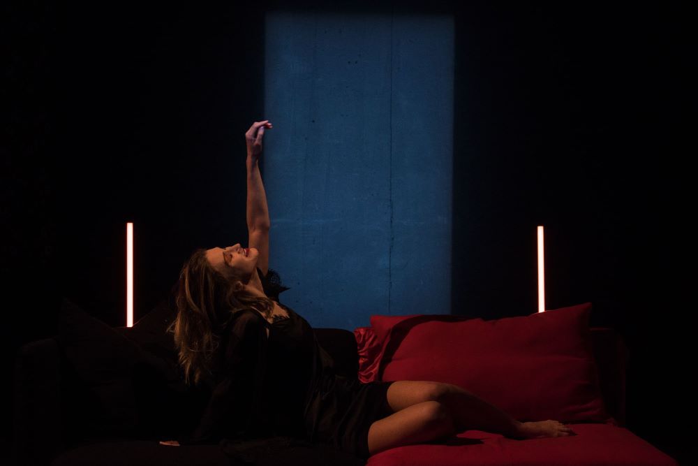 Petites et Grandes Morts des Amoureuses 13